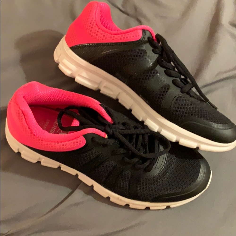Sneakers - Picture 3 of 3